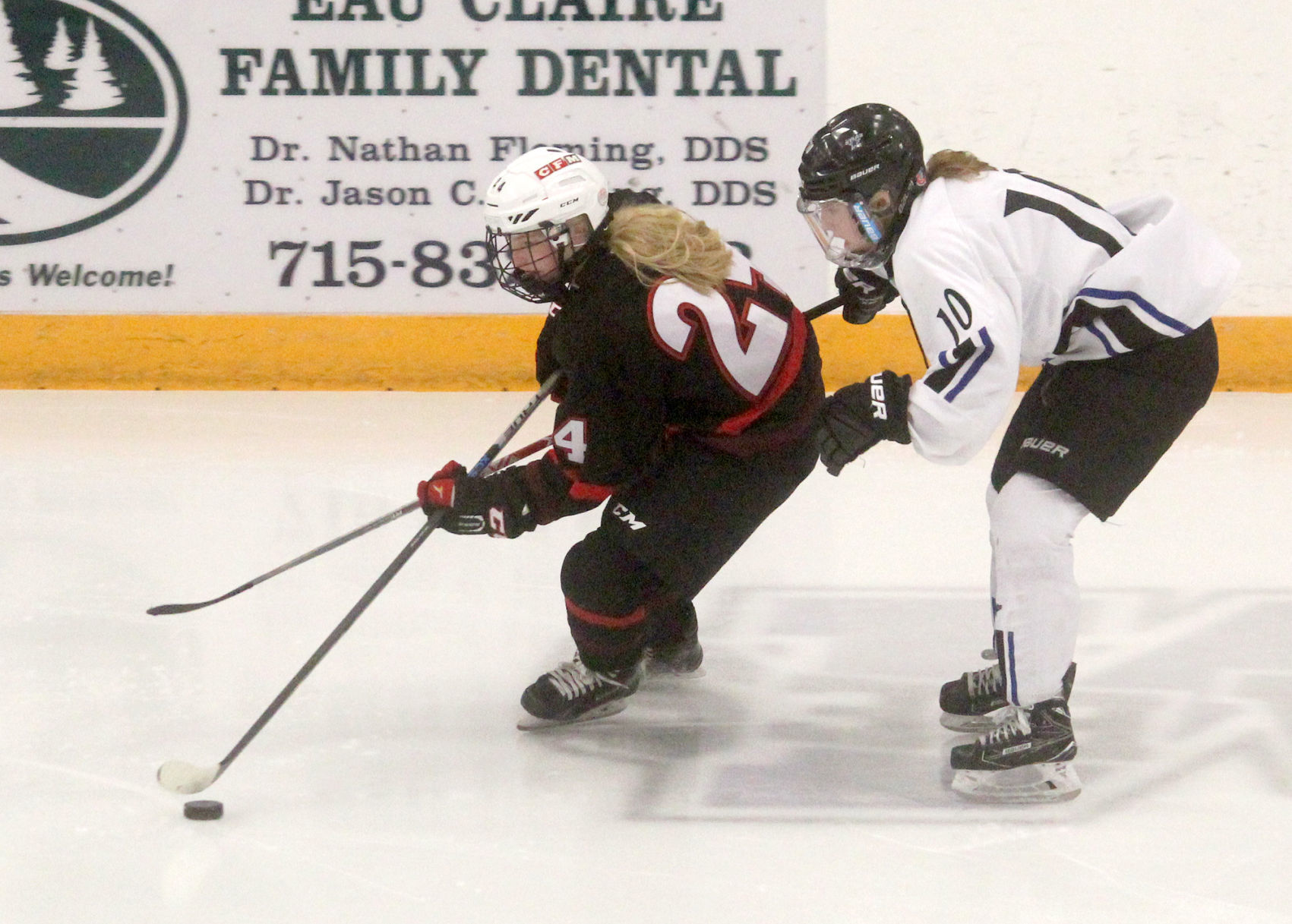 Chi-Hi/Menomonie girls hockey at Eau Claire Area 12-13-18